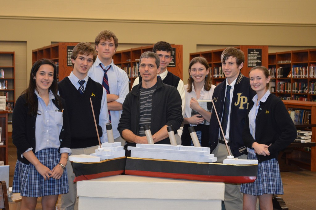 Allan Wolf with JPII Juniors and Sophomores